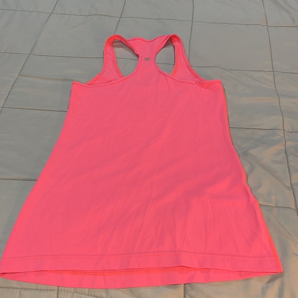 Lululemon top - Picture 3 of 4